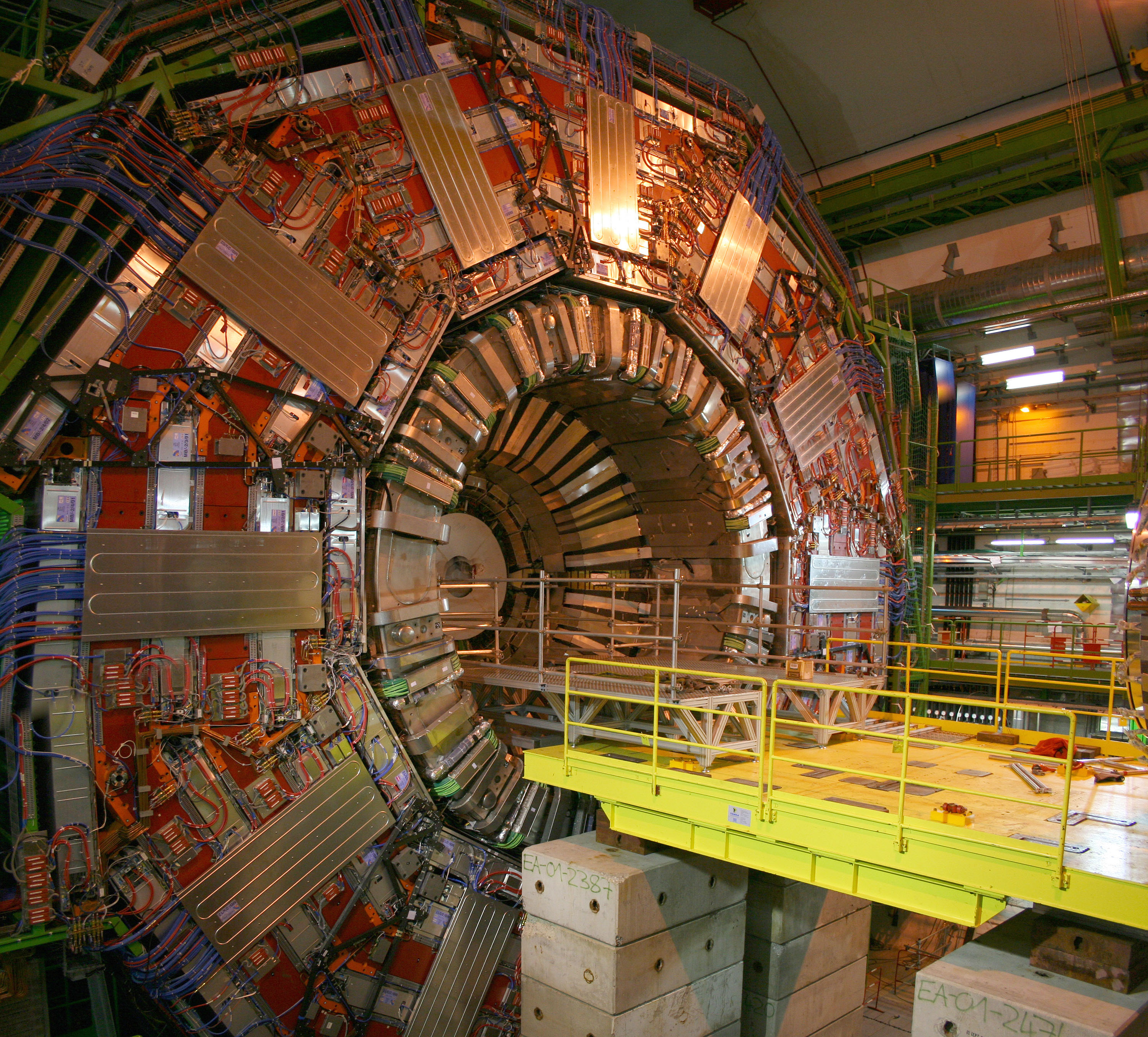 The CMS experiment at CERN